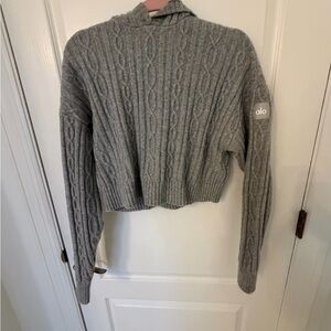 ALO Yoga Heather Gray Cowl Neck Sweater and Pant Set